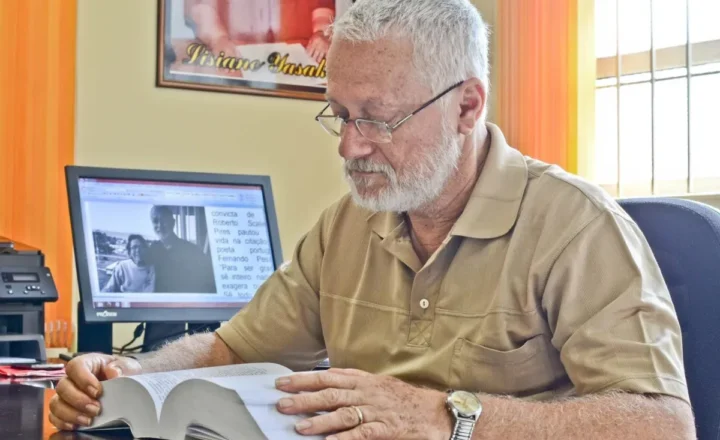 Pesquisador vilhenense lança livro com homenagem a amizade pessoal e à história do município