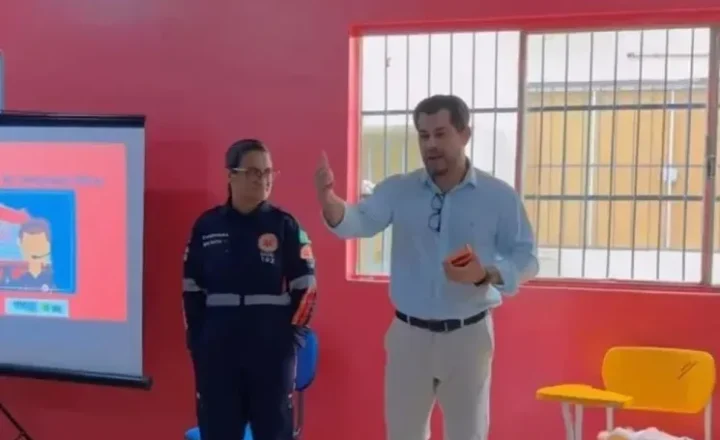 Lei nº 3.385/2026 começa a ser executada com curso de primeiros socorros em escola municipal de Porto Velho