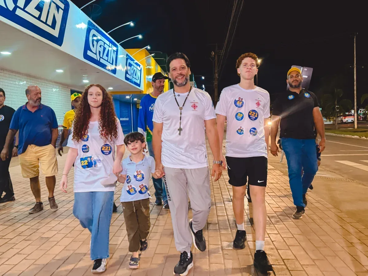 Delegado Camargo inicia caminhada de 24 horas por Rondônia Delegado Camargo inicia caminhada de 24 horas por Rondônia