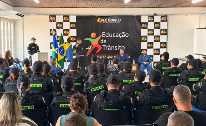 Uniforme padronizado é entregue oficialmente e estabelece nova identidade visual aos agentes de trânsito do Detran-RO