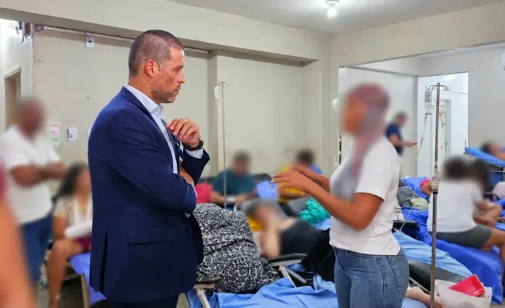 Primeira agenda institucional: vice-governador eleito Delegado Camargo visita Hospital João Paulo II