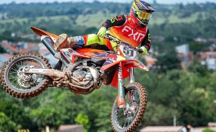 Cujubim recebe etapa extra do Campeonato Regional Norte de Motocross com emenda do deputado Pedro Fernandes