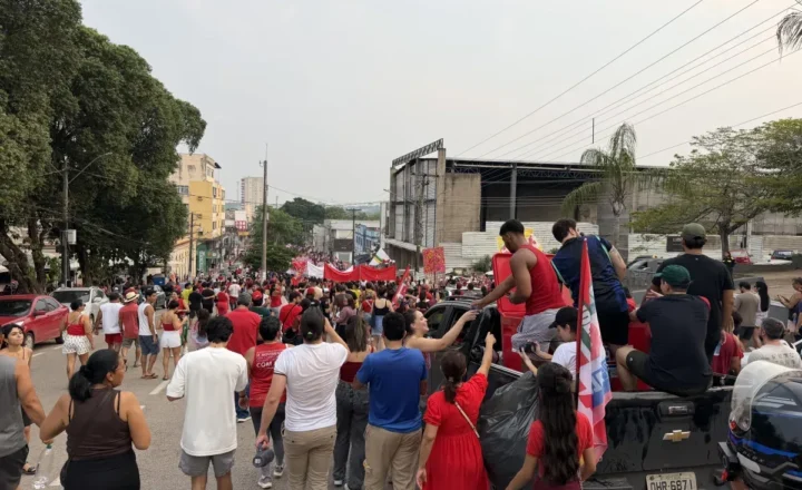 Cláudia de Jesus parabeniza mobilização progressista nas ruas de Rondônia
