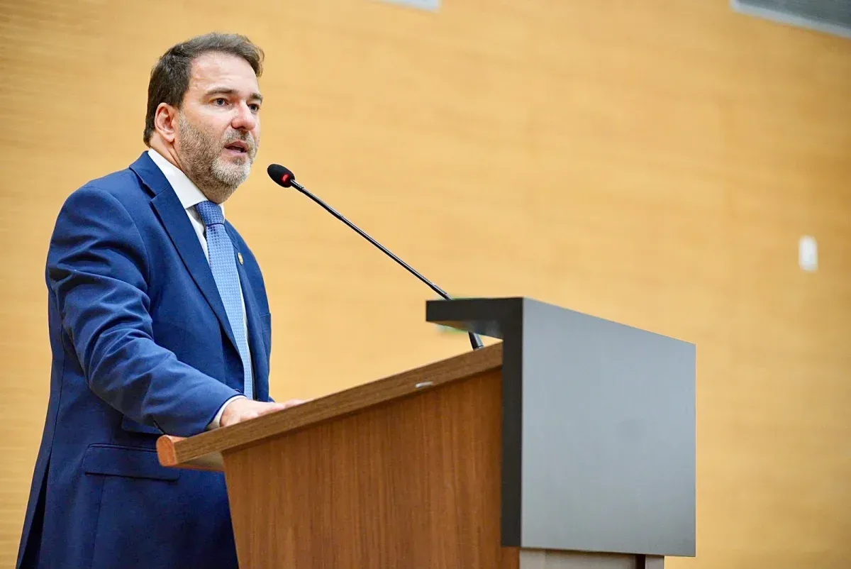 Deputado Alex Redano agradece votos recebidos e destaca parcerias durante a campanha Deputado Alex Redano agradece votos recebidos e destaca parcerias durante a campanha