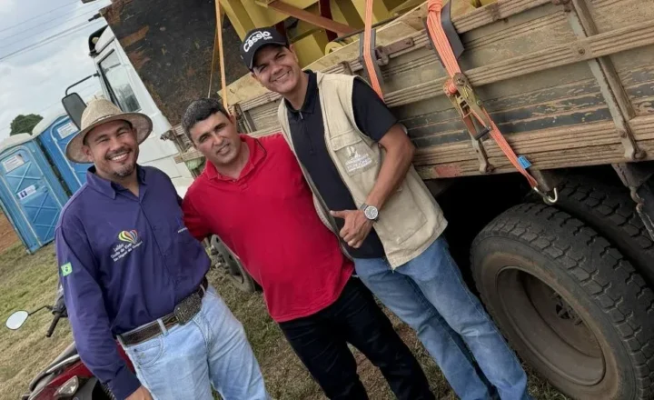 Cássio Gois destina equipamentos para fortalecer produtores rurais de associação em São Miguel