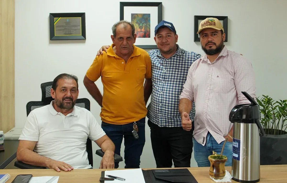 Laerte Gomes intensifica agenda municipalista e recebe lideranças de várias regiões de Rondônia Laerte Gomes intensifica agenda municipalista e recebe lideranças de várias regiões de Rondônia