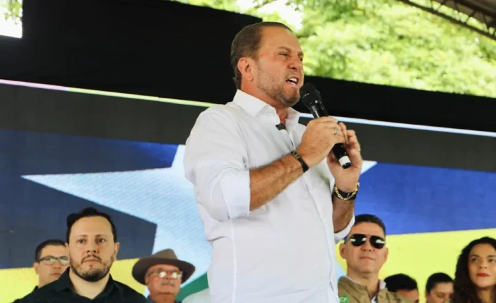 Cirone diz que dará continuidade a seu trabalho e que vai planejar seu futuro político