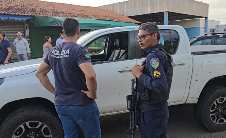Homem é morto a tiros dentro de caminhonete ao lado da filha de 5 anos em Ariquemes, RO