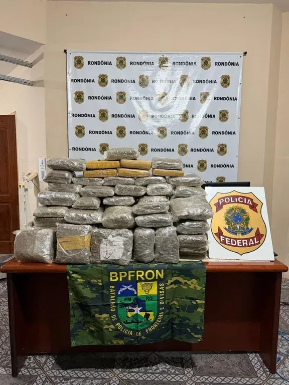 PF atua na apreensão de 103 kg de skunk em Rondônia