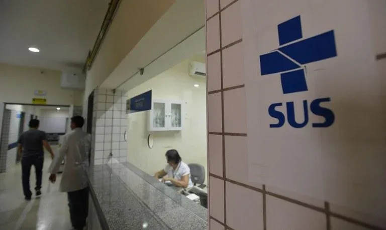 Comissão aprova projeto para ampliar o acesso a remédios de uso contínuo no SUS