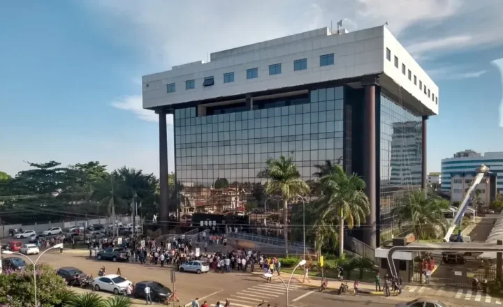 Justiça de Rondônia condena 18 pessoas por tráfico, organização criminosa e lavagem de dinheiro com penas de até 57 anos de prisão