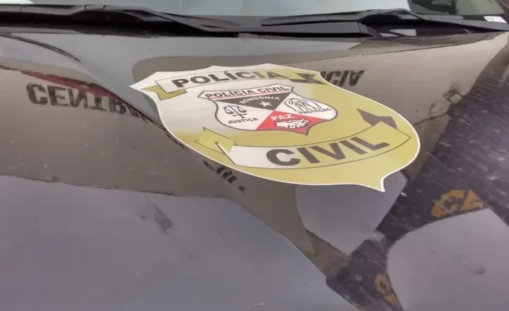 Cão farejador encontra haxixe escondido dentro de pote de whey em transportadora de Porto Velho
