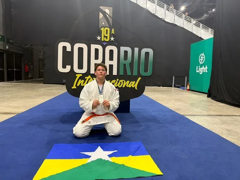 Cacoal no pódio: João Augusto Almeida é vice-campeão na 19ª Copa Rio Internacional de Judô