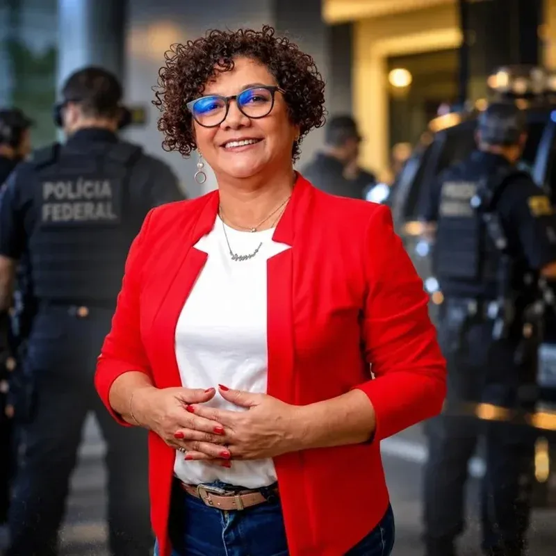 Coluna ESPAÇO ABERTO – Fátima Cleide, a Polícia Militar e o perigo de transformar generalizações em verdades Coluna ESPAÇO ABERTO – Fátima Cleide, a Polícia Militar e o perigo de transformar generalizações em verdades