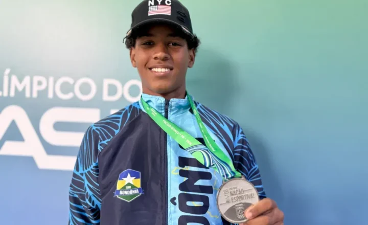 RO conquista primeira medalha nos Jogos da Juventude 2026 com prata no triatlo