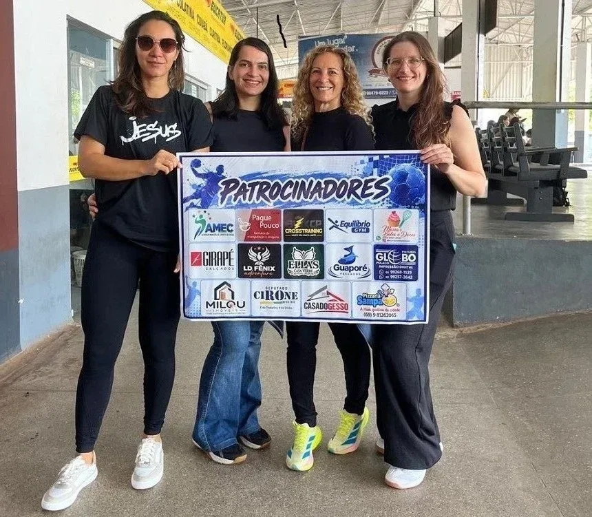 RUMO A ARACAJU Experiência, energia e emoção marcam a trajetória de uma atleta que continua fazendo do handebol uma das grandes razões para viver.