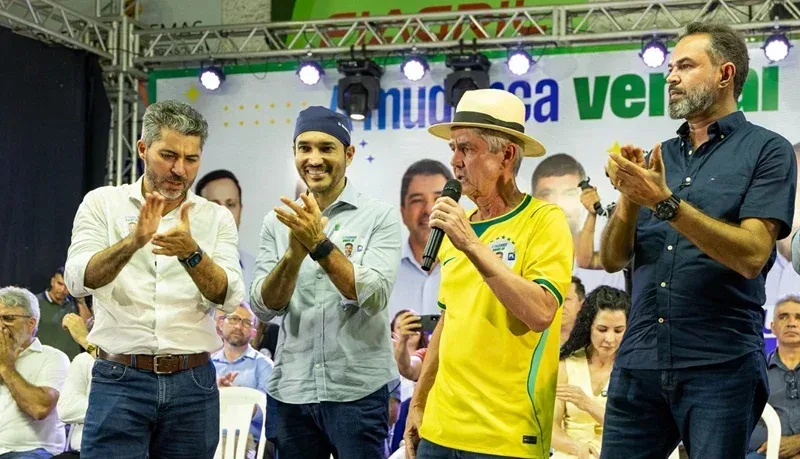 Senador Bagattoli parabeniza Marcos Rogério e os dois novos senadores eleitos pelo PL Senador Bagattoli parabeniza Marcos Rogério e os dois novos senadores eleitos pelo PL