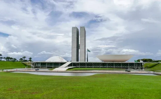 Qual é a composição da nova Câmara dos Deputados: quem ganhou e quem perdeu espaço nas eleições 2026