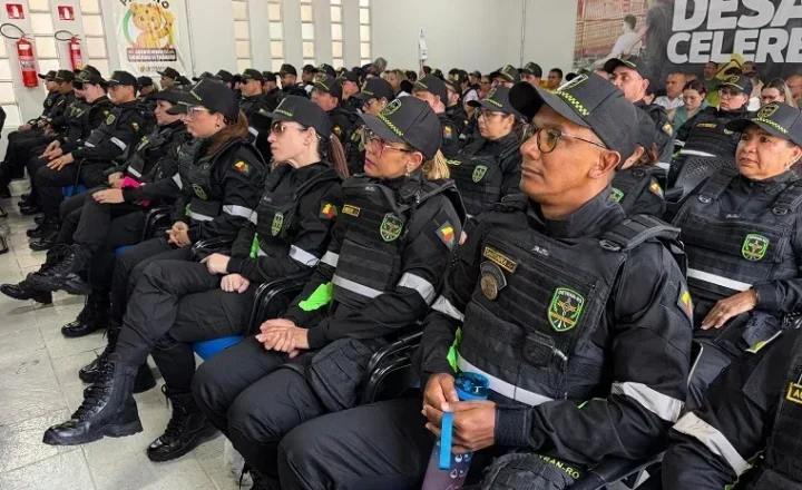 Uniforme padronizado é entregue oficialmente e estabelece nova identidade visual aos agentes de trânsito do Detran de Rondônia 