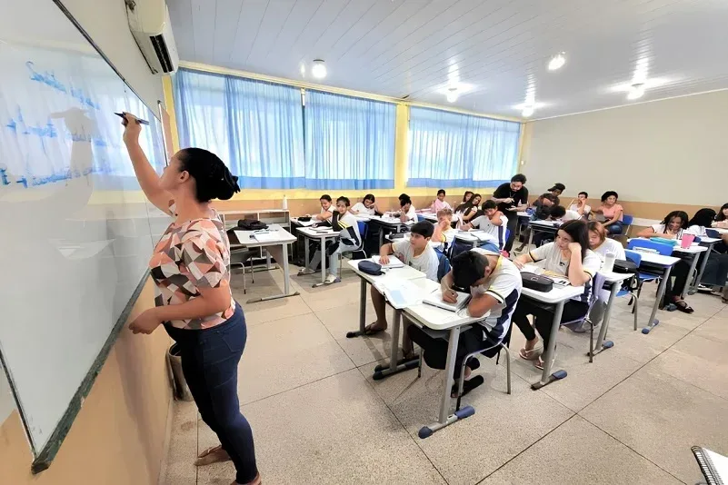 Seduc antecipa feriado escolar do Dia do Professor para 13 de outubro em Rondônia